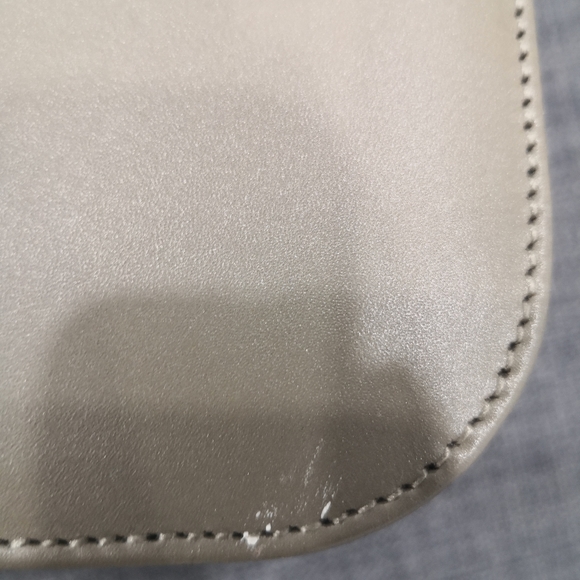 EMP. T Label crossbody bag - Picture 5 of 15